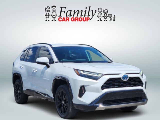 2023 Toyota RAV4 Hybrid SE
