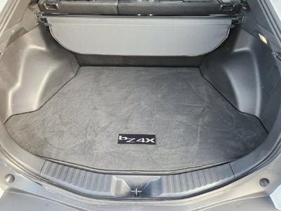 2024 Toyota bZ4X XLE