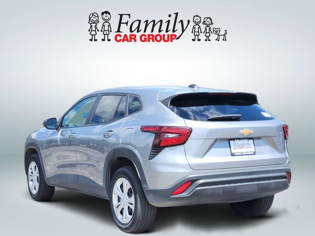2025 Chevrolet Trax LS