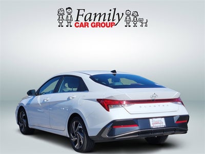 2025 Hyundai Elantra SEL Convenience