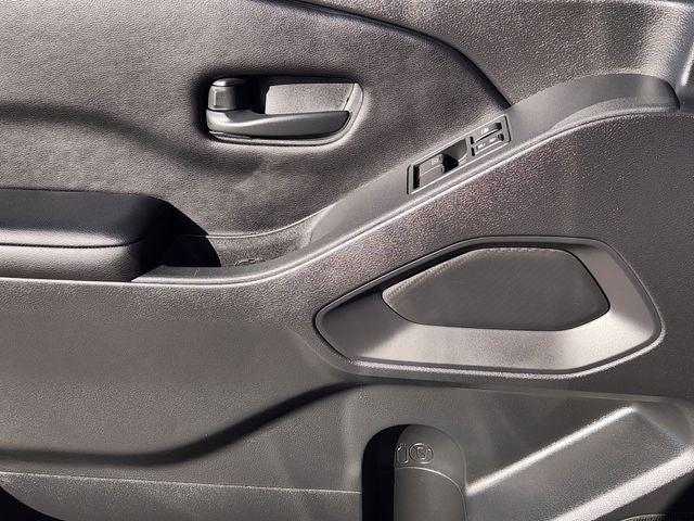 2025 Nissan Frontier S