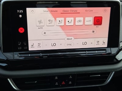 2024 Volkswagen Atlas 2.0T Peak Edition SE w/Technology