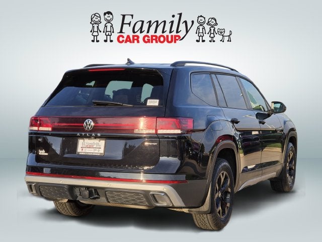 2024 Volkswagen Atlas 2.0T Peak Edition SE w/Technology