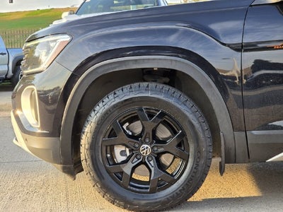2024 Volkswagen Atlas 2.0T Peak Edition SE w/Technology