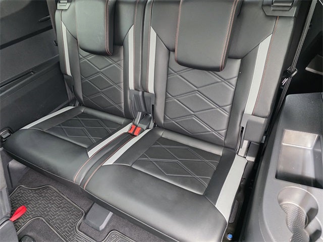 2024 Volkswagen Atlas 2.0T Peak Edition SE w/Technology