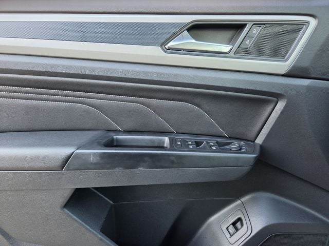 2020 Volkswagen Atlas Cross Sport 3.6L V6 SEL R-Line