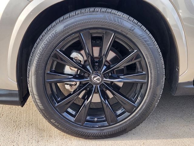 2023 Lexus NX 350 F SPORT Handling