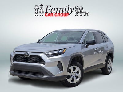 2025 Toyota RAV4 LE