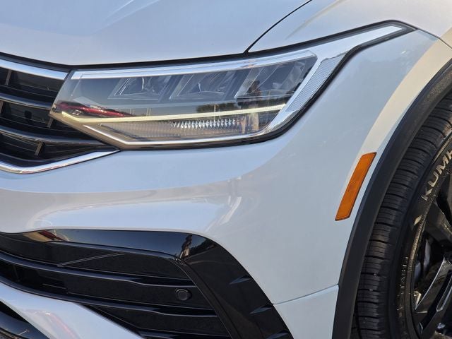 2024 Volkswagen Tiguan 2.0T SE R-Line Black