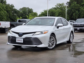2018 Toyota Camry Hybrid XLE