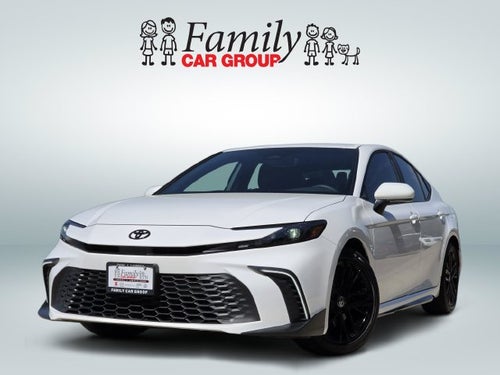 2025 Toyota Camry SE