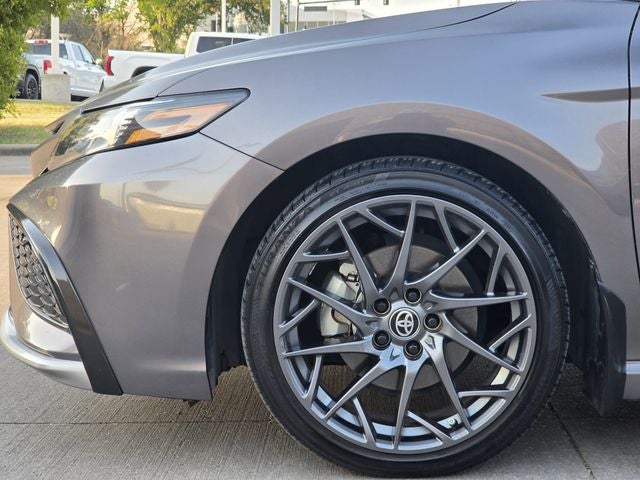 2023 Toyota Camry Hybrid XSE