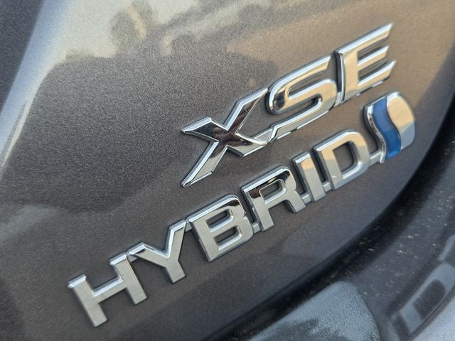 2023 Toyota Camry Hybrid XSE