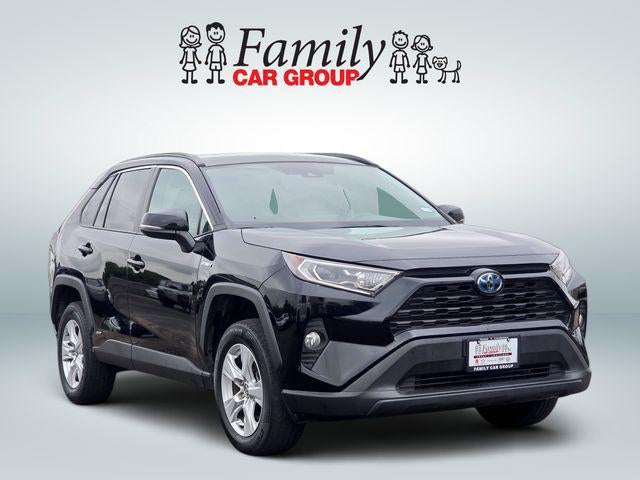 2020 Toyota RAV4 Hybrid XLE