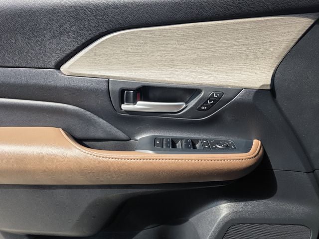 2025 Toyota Grand Highlander Platinum