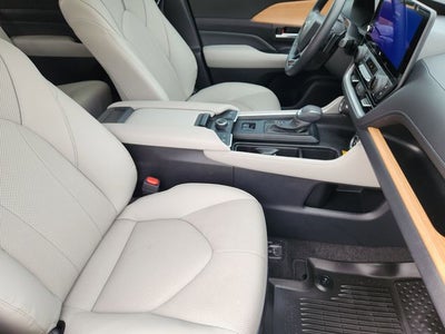2024 Toyota Grand Highlander Platinum