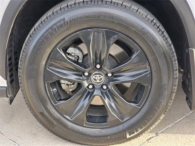 2022 Toyota Highlander Hybrid Bronze Edition