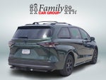 2025 Toyota Sienna Woodland Edition 7 Passenger