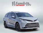 2025 Toyota Sienna Woodland Edition 7 Passenger