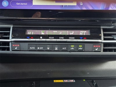 2025 Toyota Sienna Woodland Edition 7 Passenger