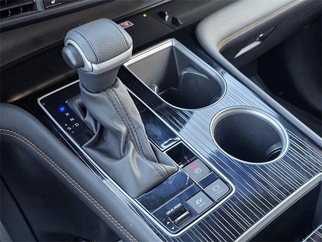 2025 Toyota Sienna Woodland Edition 7 Passenger