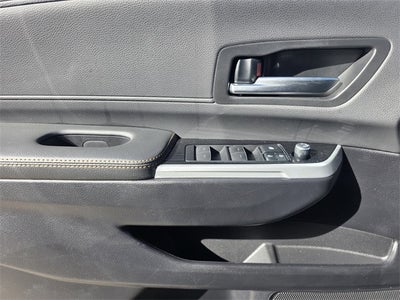 2025 Toyota Sienna Woodland Edition 7 Passenger