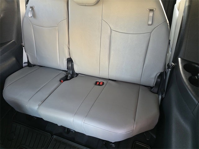 2025 Toyota Sienna XLE 8 Passenger