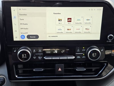 2026 Toyota Highlander Hybrid XLE