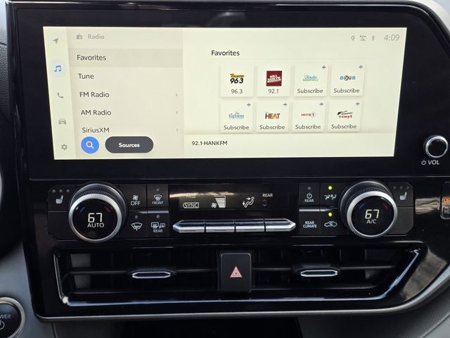 2026 Toyota Highlander Hybrid XLE