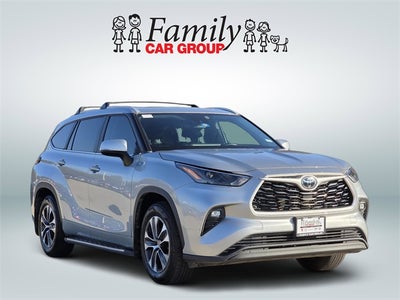 2023 Toyota Highlander XLE