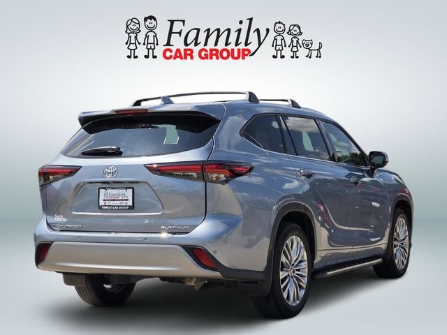 2024 Toyota Highlander Platinum