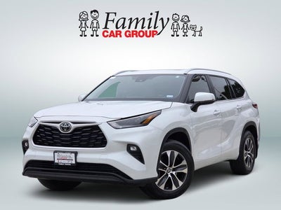 2023 Toyota Highlander XLE