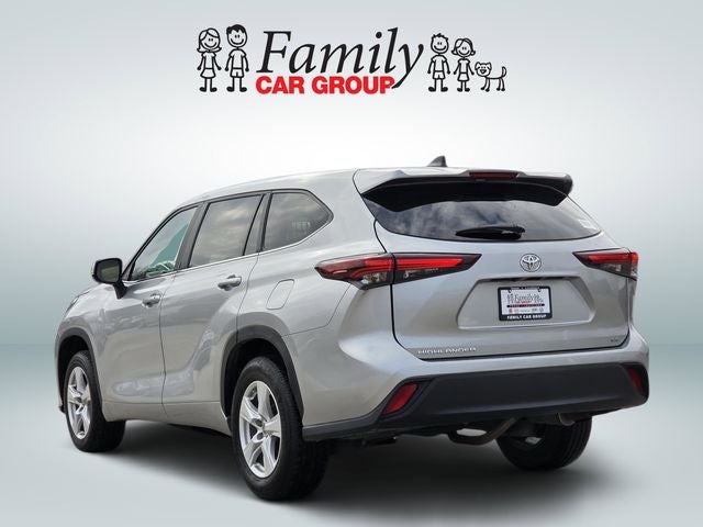 2024 Toyota Highlander LE