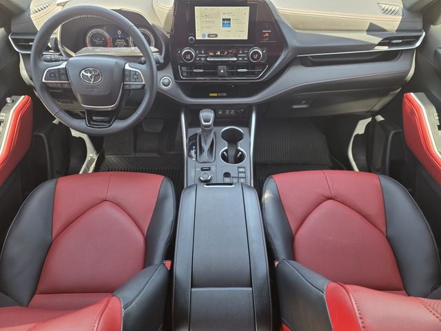 2025 Toyota Highlander XSE