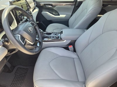 2026 Toyota Highlander Limited
