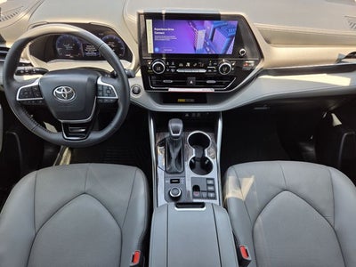 2026 Toyota Highlander Limited