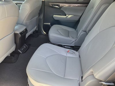 2026 Toyota Highlander Limited