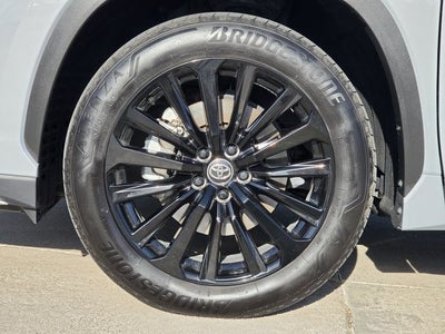 2025 Toyota Highlander XSE
