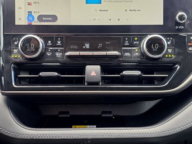 2022 Toyota Highlander Hybrid Limited