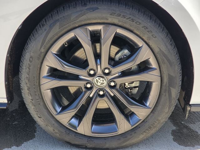 2021 Toyota Sienna XSE 7 Passenger