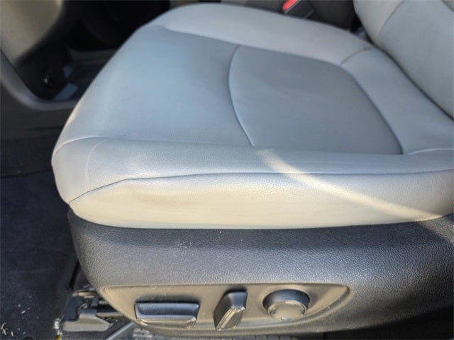 2025 Toyota Sienna XLE 8 Passenger