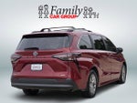 2025 Toyota Sienna XLE 8 Passenger
