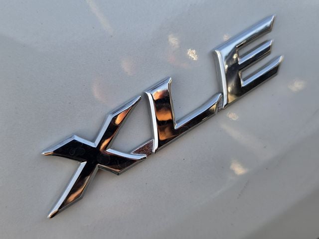 2025 Toyota Sienna XLE 8 Passenger