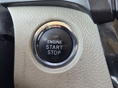 2017 Toyota Sienna XLE 8 Passenger