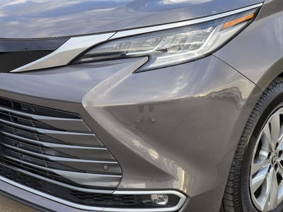 2021 Toyota Sienna Limited 7 Passenger