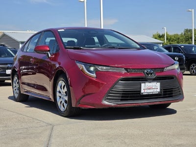 2025 Toyota Corolla LE