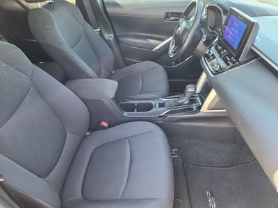 2024 Toyota Corolla Cross LE