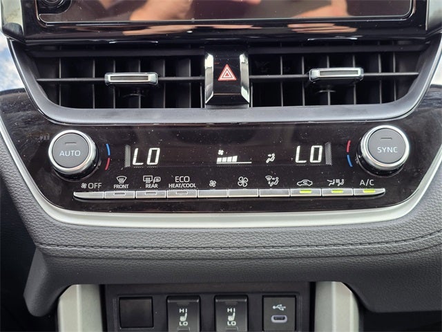 2025 Toyota Corolla Cross XLE