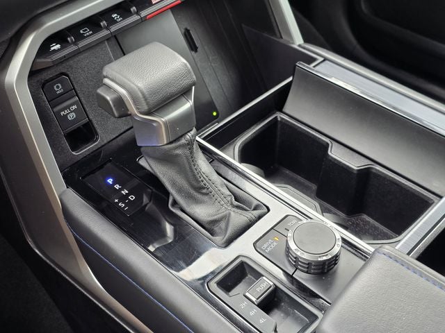 2025 Toyota Sequoia Platinum