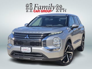2022 Mitsubishi Outlander ES
